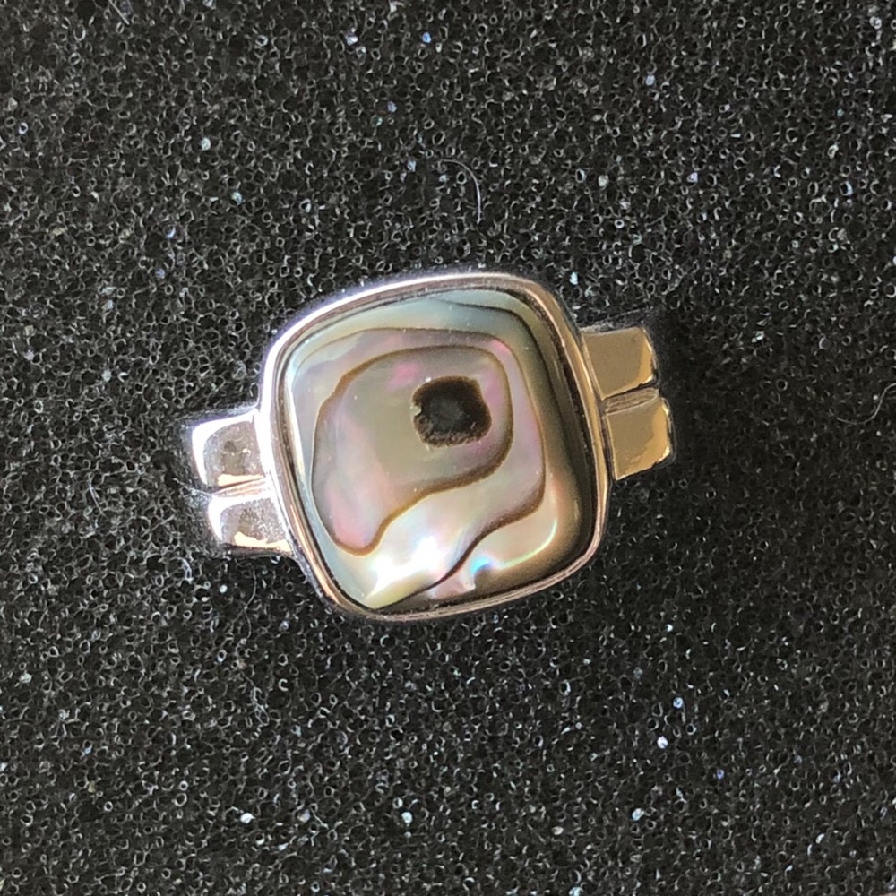 Silpada Mother of Pearl Square Ring Size 10 NWT